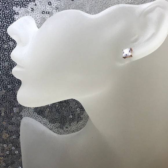 14k rose gold over 925 silver 3 carat studs - Picture 7 of 8